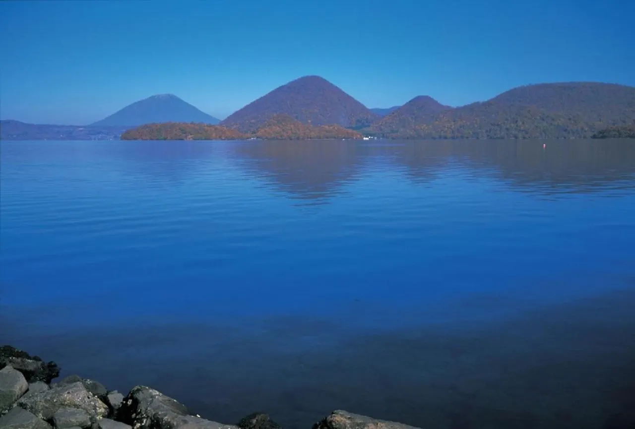 Lake Toya Logde Sigra Toyako Japan